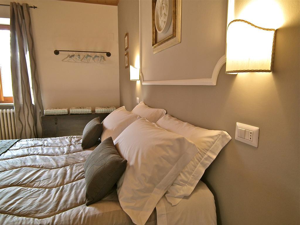 Suite Umberto I Assise Extérieur photo